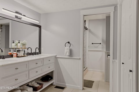 Tiny photo for 3638 Topside Rd #B, Knoxville, TN 37920 (MLS # 1354326)