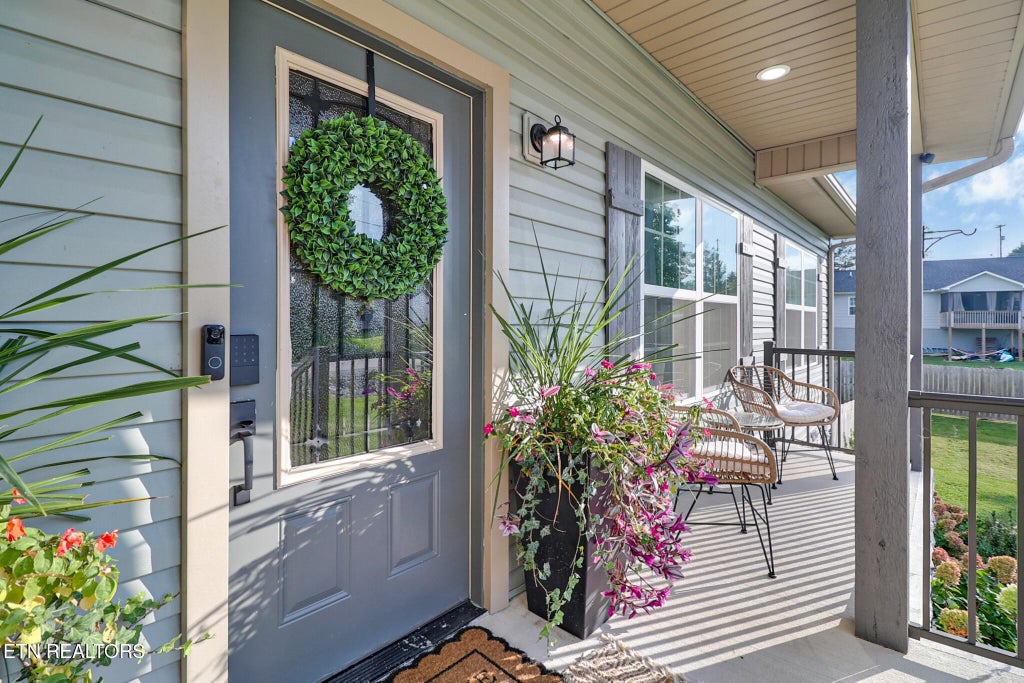 Photo of 50 Sky View Meadow Drive, Crossville, TN 38555 (MLS # 1354242)
