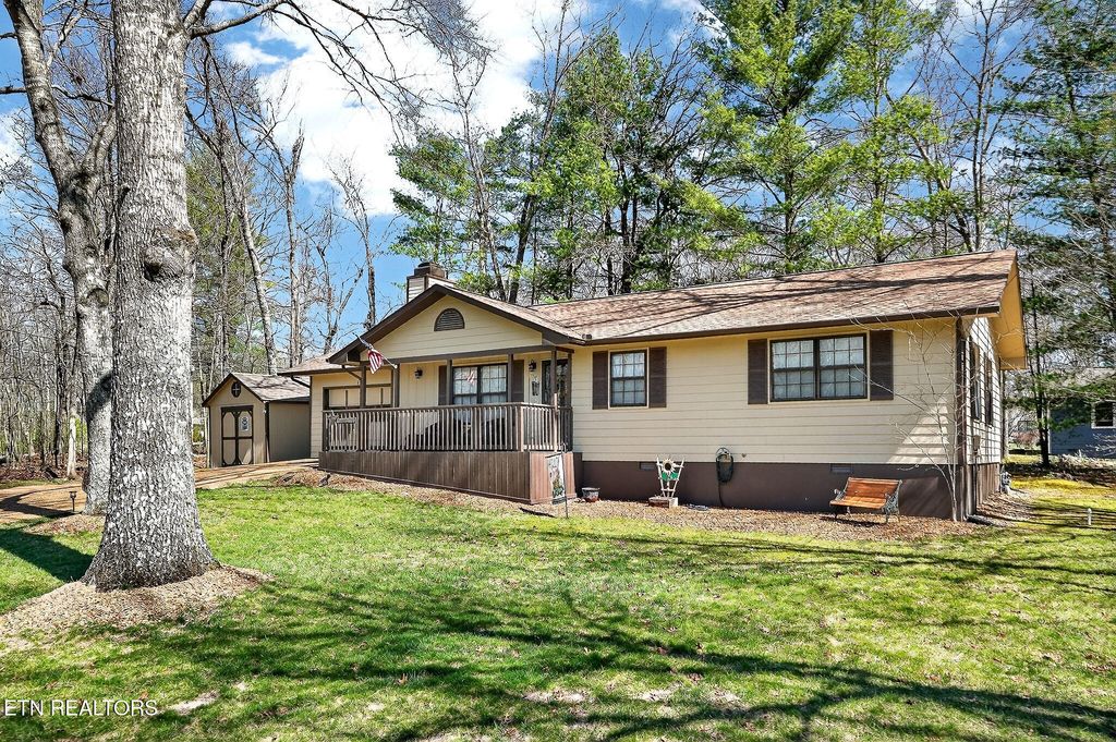 Photo of 13 Julien Court, Crossville, TN 38558 (MLS # 1333473)