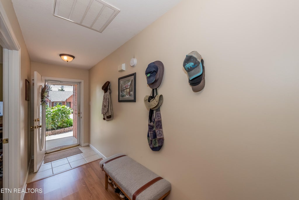 Photo of 2912 Dominion Drive, Maryville, TN 37803 (MLS # 1349100)