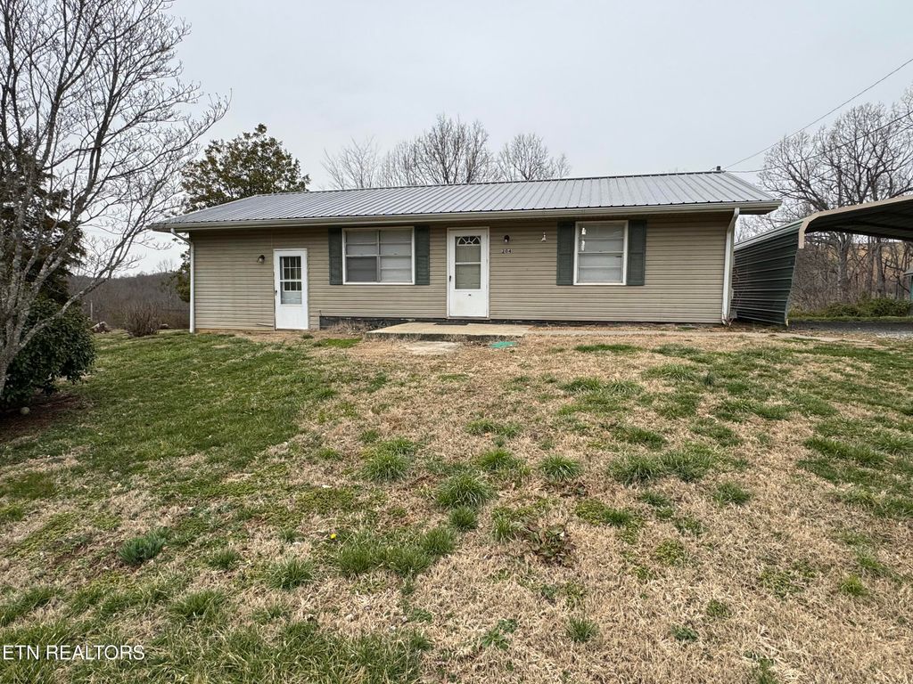 Photo of 204 Lone Holly Lane, New Tazewell, TN 37825 (MLS # 1292518)