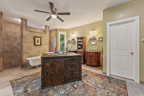 Tiny photo for 860 Black Fox Harbor Rd, Washburn, TN 37888 (MLS # 1351620)