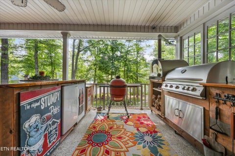 Tiny photo for 860 Black Fox Harbor Rd, Washburn, TN 37888 (MLS # 1351620)