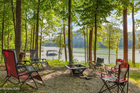 Tiny photo for 860 Black Fox Harbor Rd, Washburn, TN 37888 (MLS # 1351620)