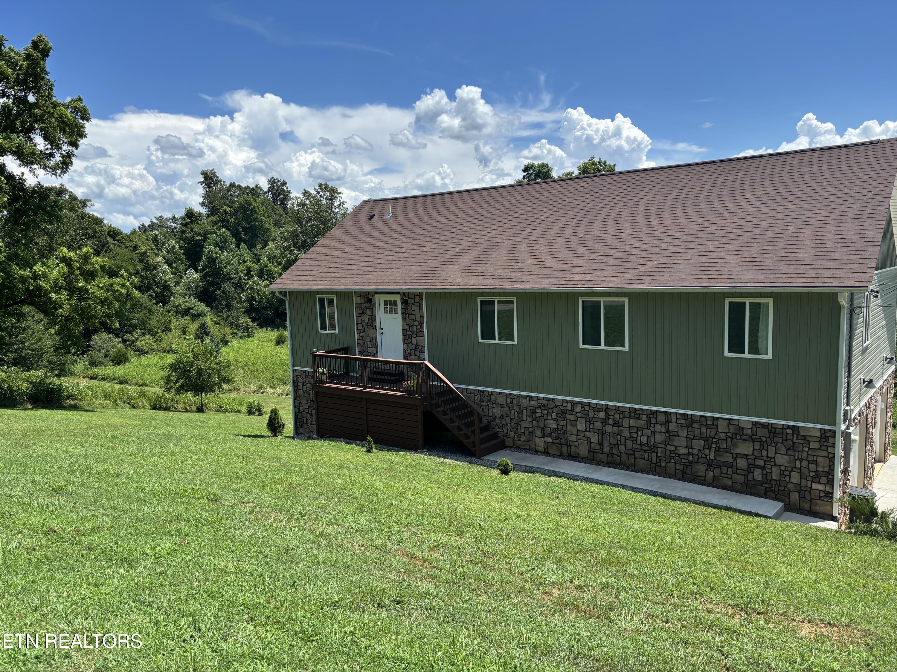 2501 Stone Rd