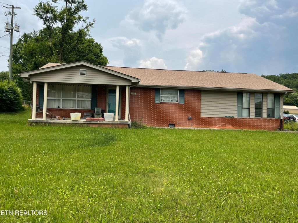 Photo of 532 John Deere Drive, Maynardville, TN 37807 (MLS # 1303588)