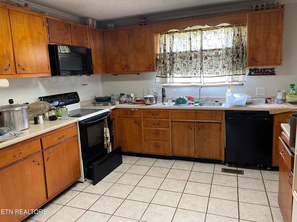 Photo of 532 John Deere Drive, Maynardville, TN 37807 (MLS # 1303588)