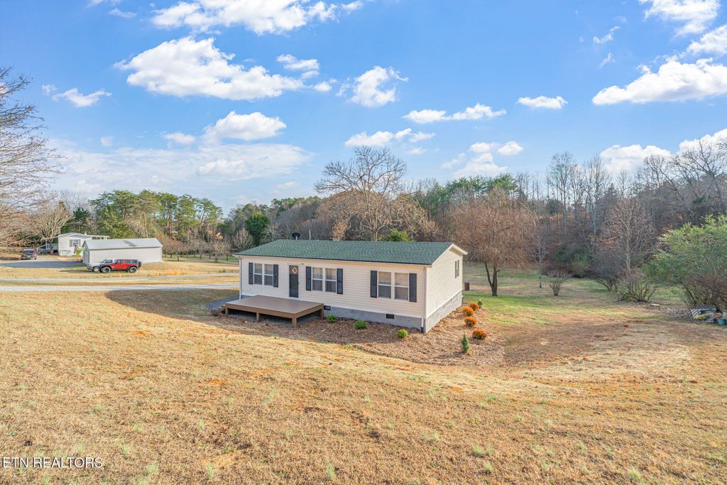 Photo of 653 Lee Shirley Rd, Maryville, TN 37801 (MLS # 1325577)