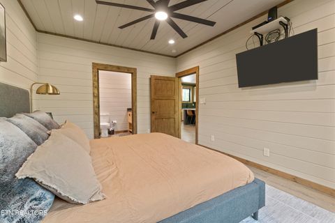 Tiny photo for 906 Saddle Creek Way, Sevierville, TN 37862 (MLS # 1324561)