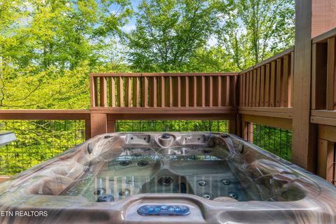 Tiny photo for 906 Saddle Creek Way, Sevierville, TN 37862 (MLS # 1324561)