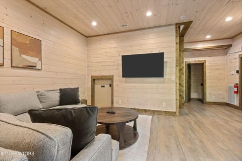 Tiny photo for 906 Saddle Creek Way, Sevierville, TN 37862 (MLS # 1324561)