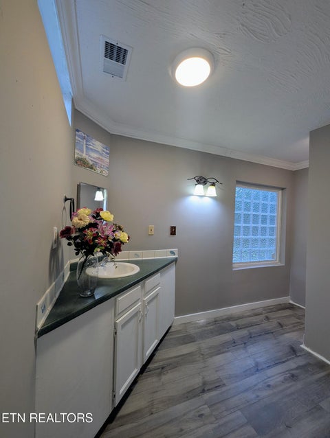 Tiny photo for 576 Highway 70, Lenoir City, TN 37771 (MLS # 1357753)