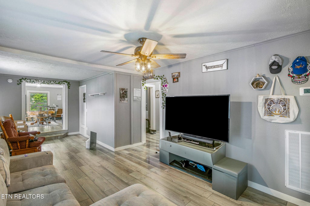 Photo of 551 Clifton Heights Rd, Newport, TN 37821 (MLS # 1309174)