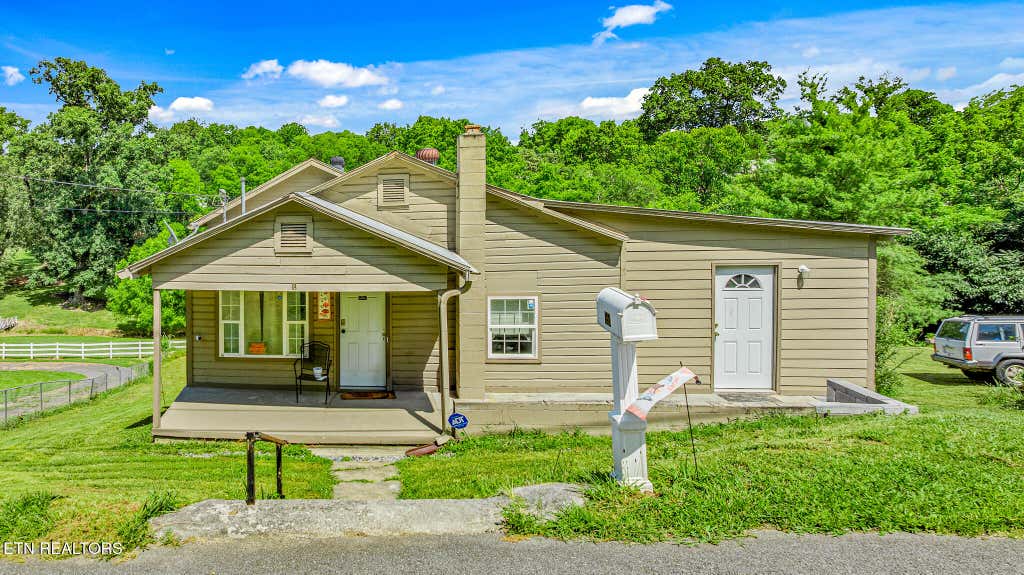 Photo of 551 Clifton Heights Rd, Newport, TN 37821 (MLS # 1309174)