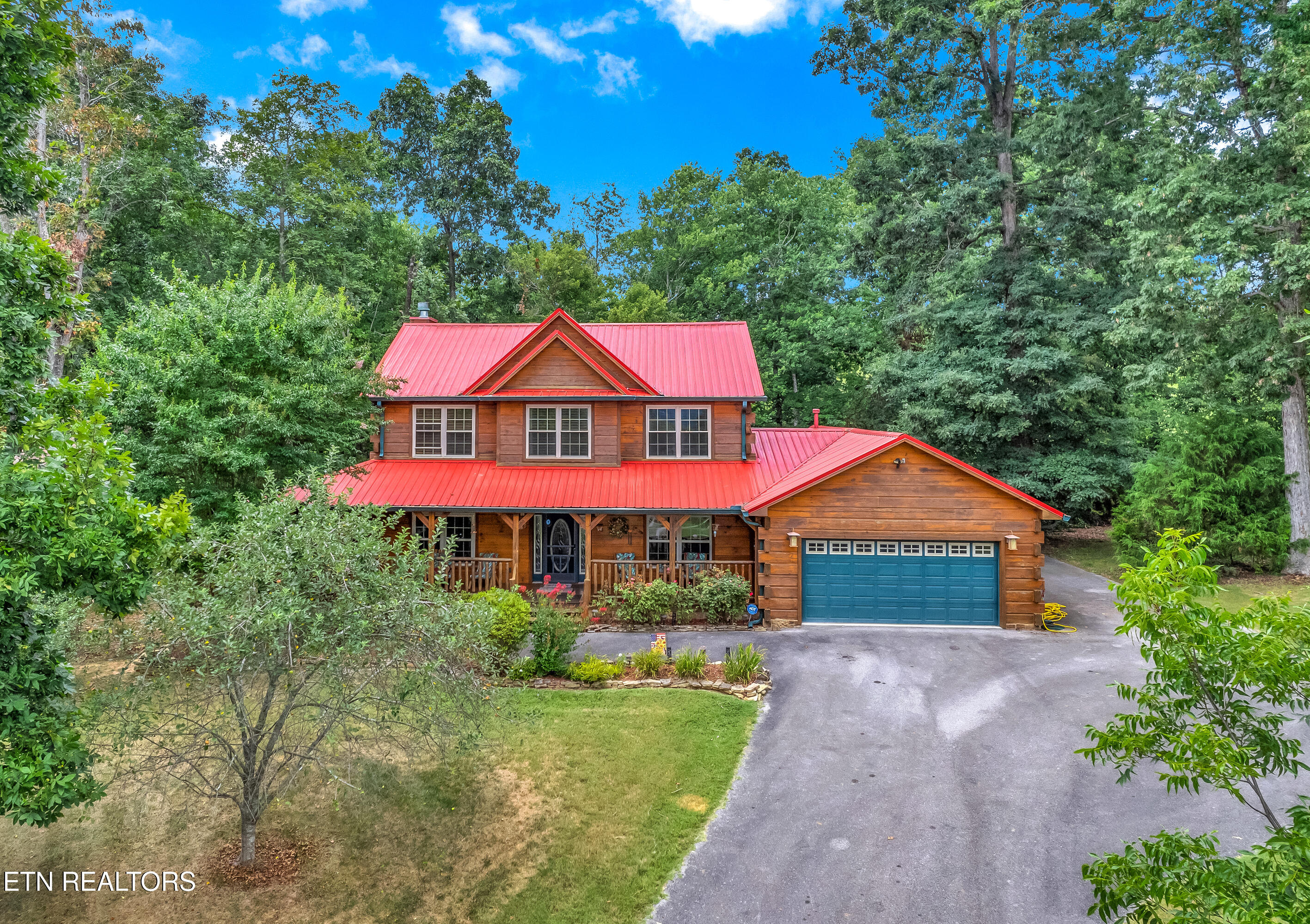 1550 Ellis Woods Loop
