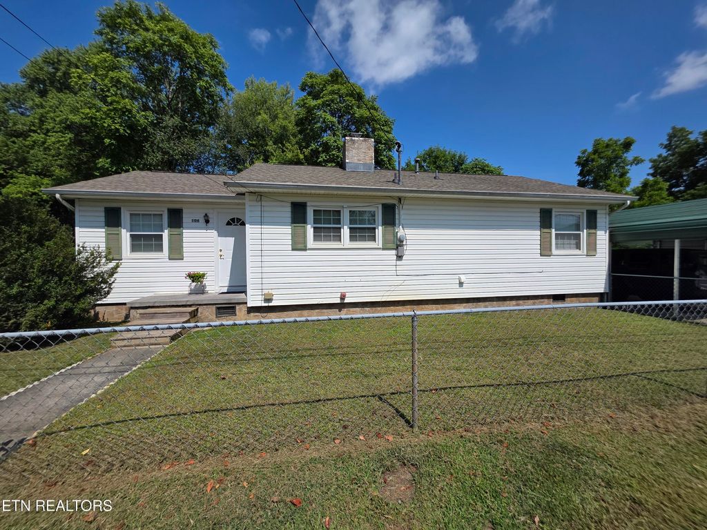 Photo of 106 Nesper Rd, Oak Ridge, TN 37830 (MLS # 1313012)