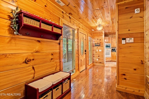 Tiny photo for 1570 Oldham Springs Way, Sevierville, TN 37876 (MLS # 1357466)