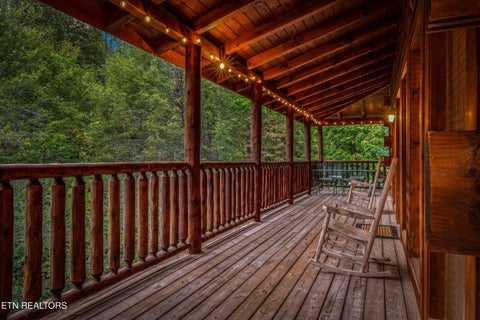 Tiny photo for 1570 Oldham Springs Way, Sevierville, TN 37876 (MLS # 1357466)