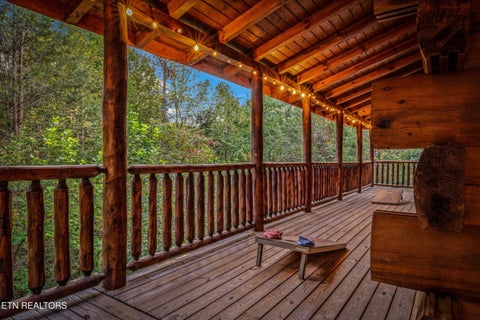 Tiny photo for 1570 Oldham Springs Way, Sevierville, TN 37876 (MLS # 1357466)