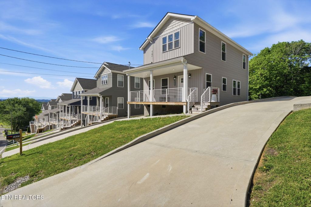 Photo of 3425 Gap Rd, Knoxville, TN 37921 (MLS # 1339606)