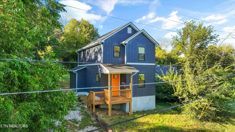 Tiny photo for 719 Ben Hur Ave, Knoxville, TN 37915 (MLS # 1357359)