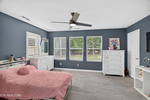 Tiny photo for 1036 Stokley Court, Dandridge, TN 37725 (MLS # 1356149)