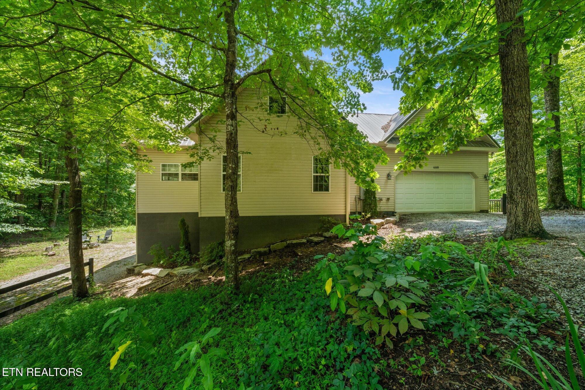 680 Crestwood Drive