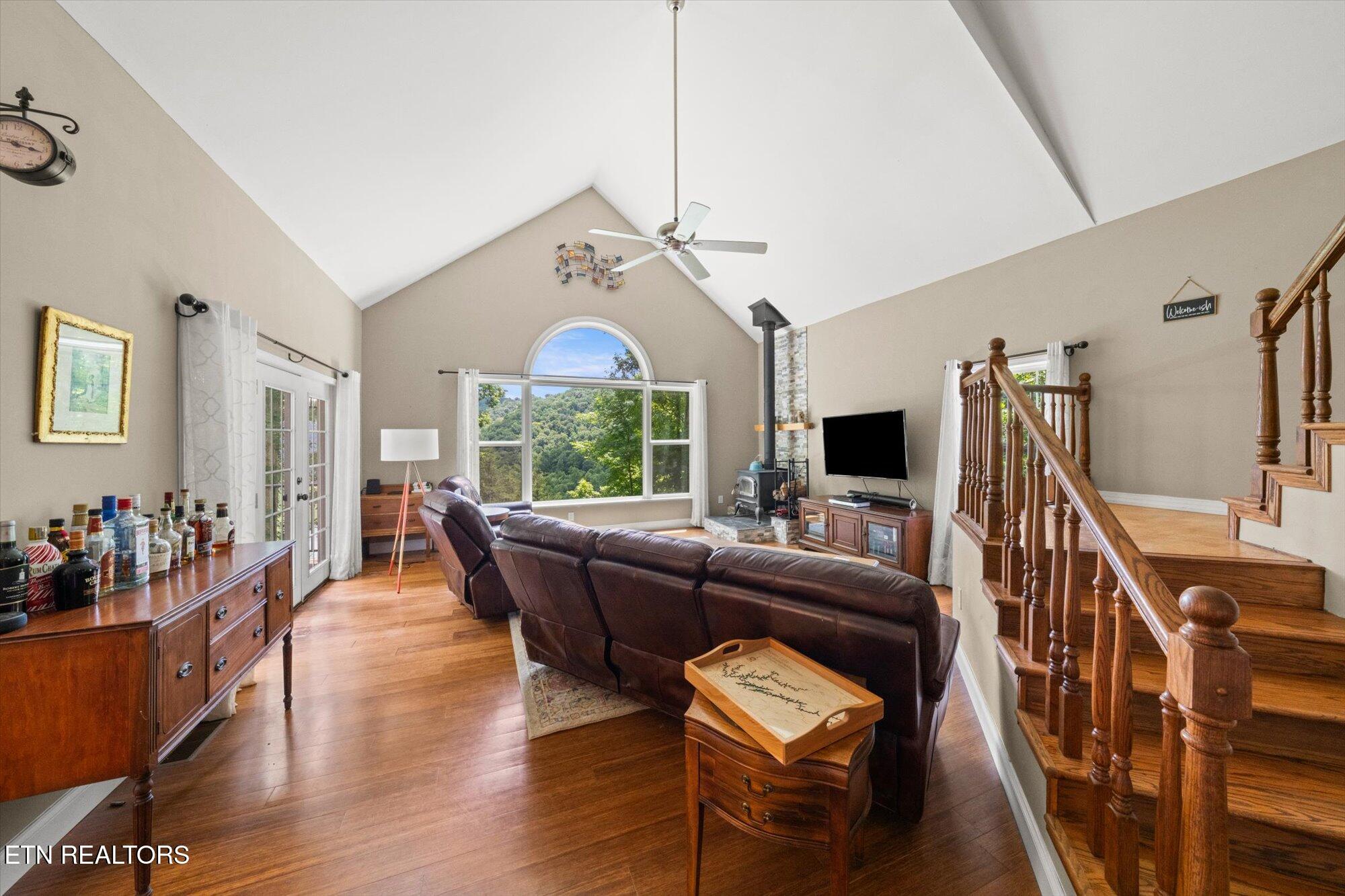 680 Crestwood Drive