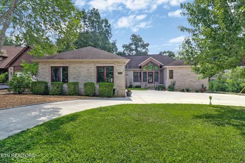 Photo of 114 Knollwood Lane, Fairfield Glade, TN 38558 (MLS # 1346582)