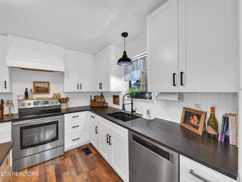 Tiny photo for 970 Pinecrest Circle, Lenoir City, TN 37772 (MLS # 1317235)