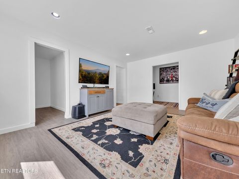 Tiny photo for 970 Pinecrest Circle, Lenoir City, TN 37772 (MLS # 1317235)