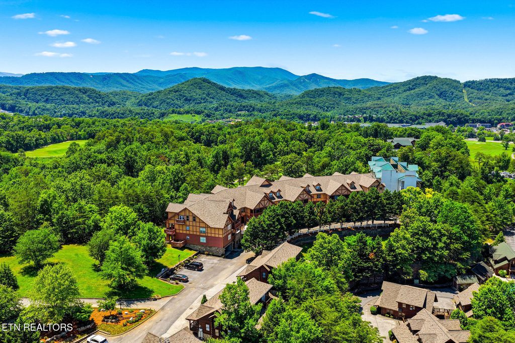 Photo of 830 Golf View Blvd #UNIT 3108, Pigeon Forge, TN 37863 (MLS # 1343530)