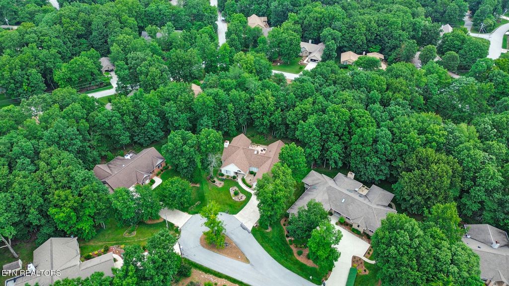 Photo of 24 Marquette Court, Fairfield Glade, TN 38558 (MLS # 1344178)