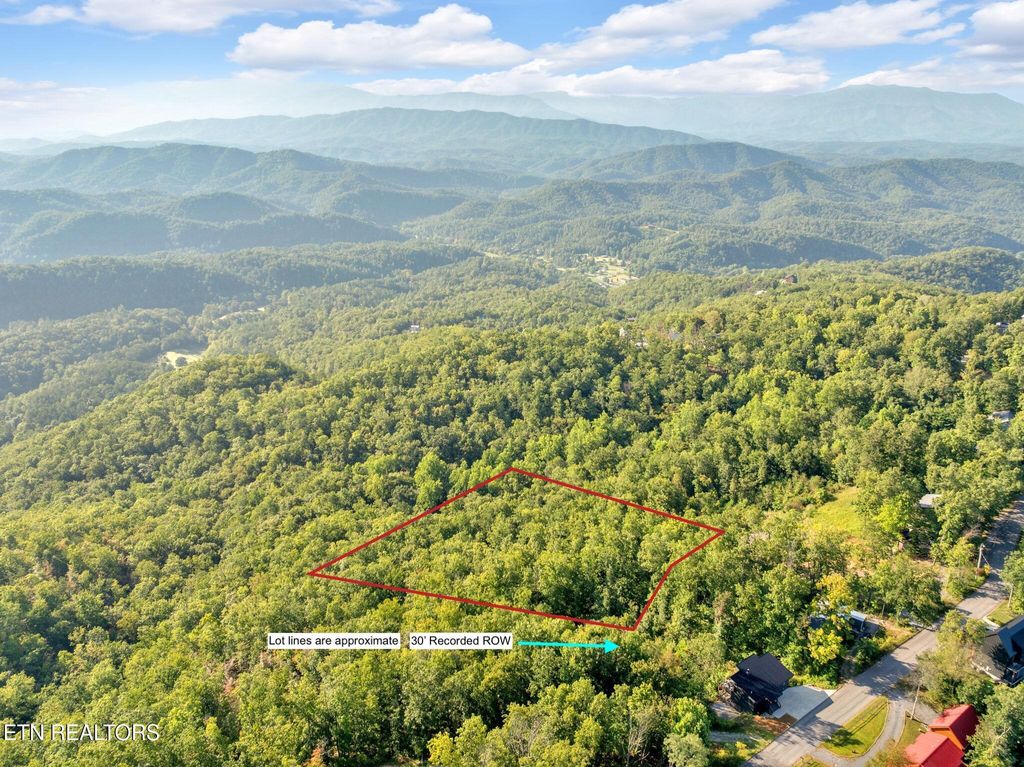Photo of Shell Mountain Rd, Sevierville, TN 37876 (MLS # 1316607)