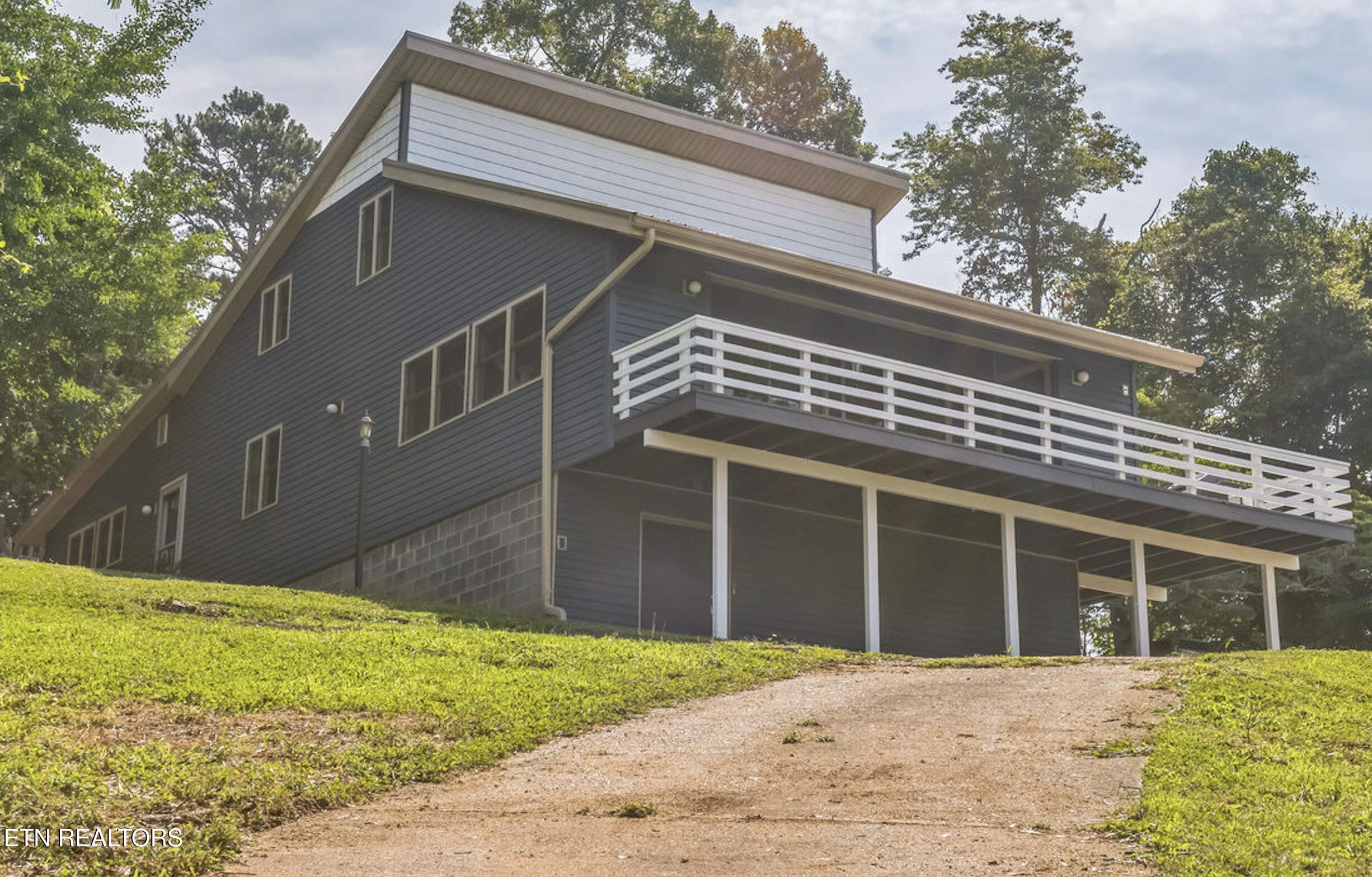 769 Gilmore Rd