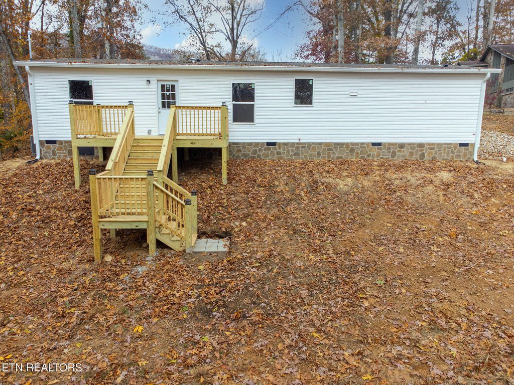 Photo of 138 Trillium Circle, Harriman, TN 37748 (MLS # 1321931)