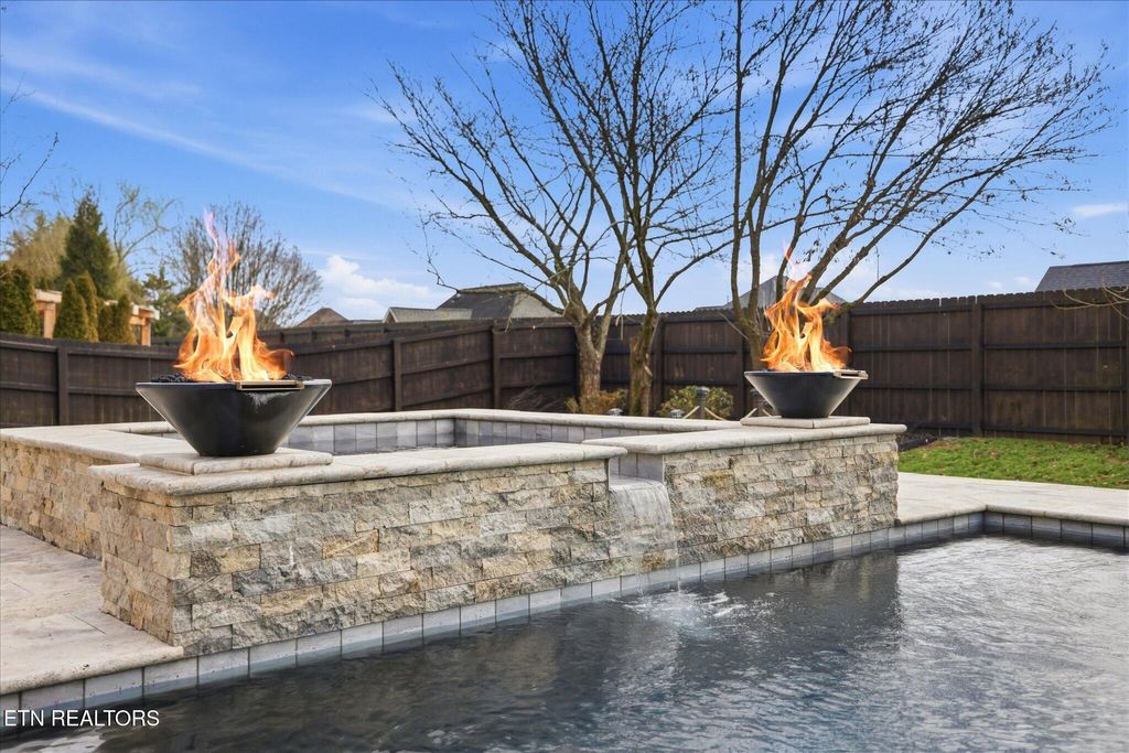 Photo of 12720 Watergrove Drive, Knoxville, TN 37922 (MLS # 1331072)