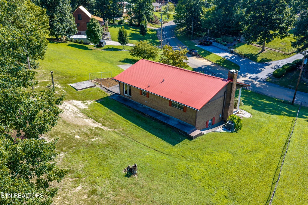 Photo of 4086 White Wood Circle, Morristown, TN 37814 (MLS # 1353571)