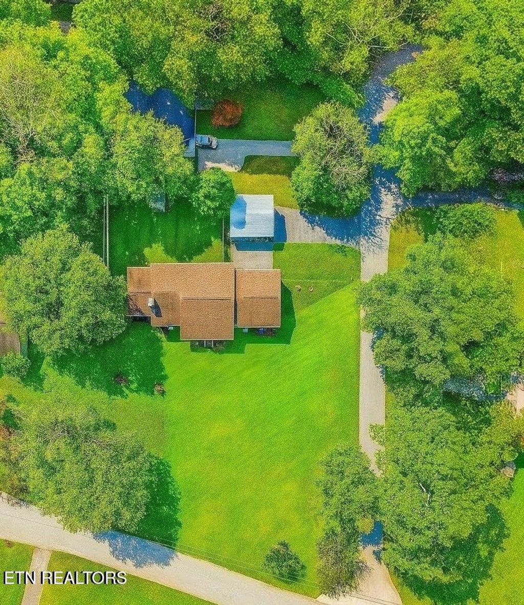 Photo of 201 Farlow Drive, Knoxville, TN 37934 (MLS # 1325147)