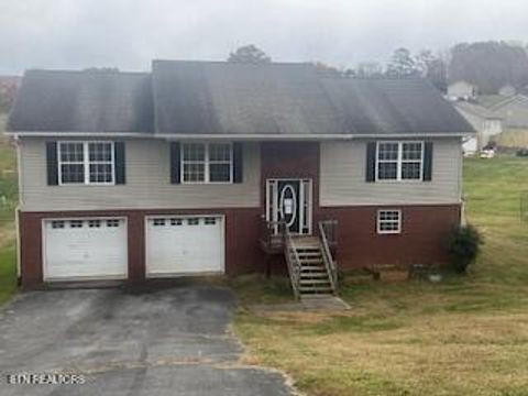 Photo of 1465 Jasmine Trail Tr, Sevierville, TN 37862 (MLS # 1323993)