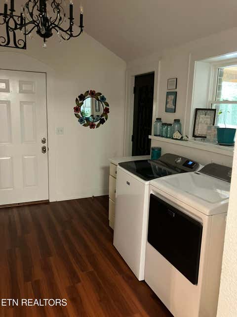 Tiny photo for 381 Lakewood Drive, Jamestown, TN 38556 (MLS # 1349643)