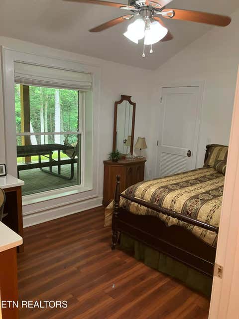 Tiny photo for 381 Lakewood Drive, Jamestown, TN 38556 (MLS # 1349643)