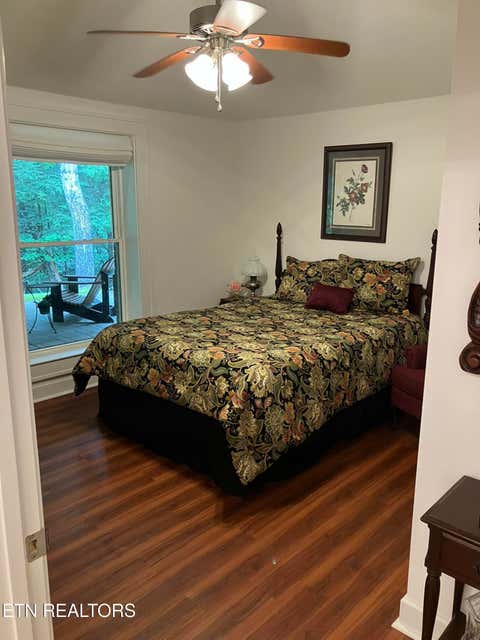Tiny photo for 381 Lakewood Drive, Jamestown, TN 38556 (MLS # 1349643)