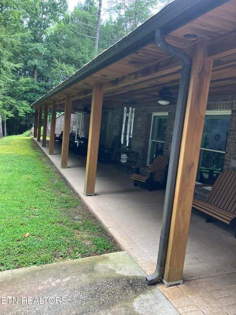 Tiny photo for 381 Lakewood Drive, Jamestown, TN 38556 (MLS # 1349643)