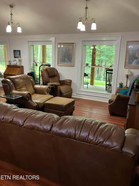 Tiny photo for 381 Lakewood Drive, Jamestown, TN 38556 (MLS # 1349643)