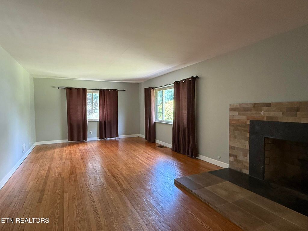 Photo of 136 Gilbert Lane, Knoxville, TN 37920 (MLS # 1327281)