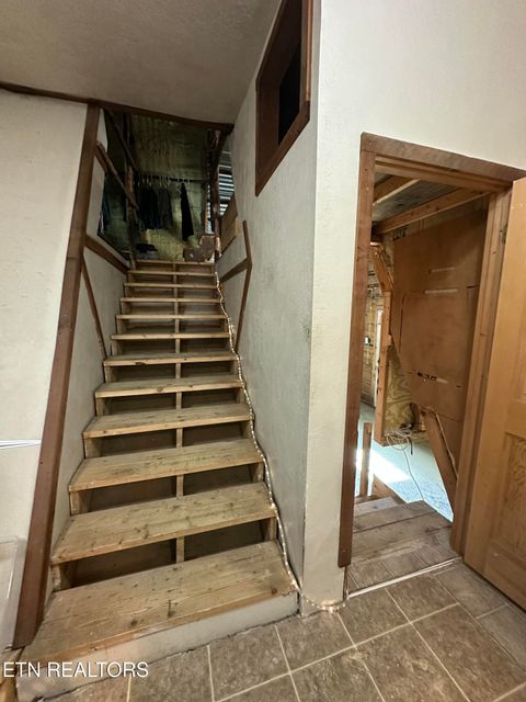 Tiny photo for 130 Paradise Lane, Deer Lodge, TN 37726 (MLS # 1329765)