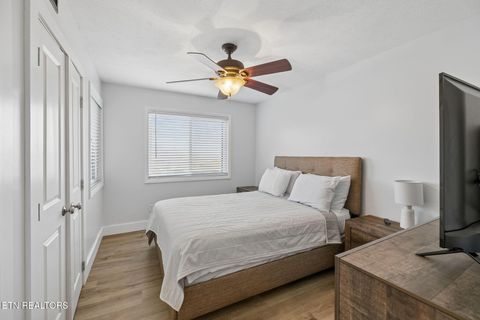 Tiny photo for 3710 Weber Rd #UNIT 207-E, Gatlinburg, TN 37738 (MLS # 1334877)