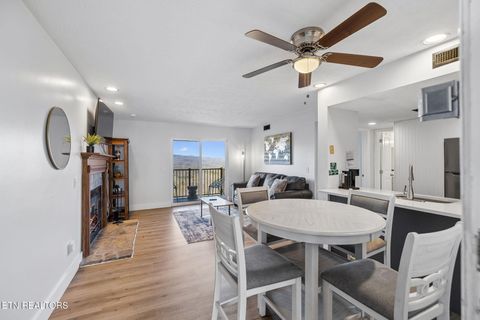 Tiny photo for 3710 Weber Rd #UNIT 207-E, Gatlinburg, TN 37738 (MLS # 1334877)