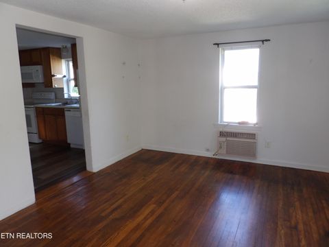 Tiny photo for 332 Cleveland St, Crossville, TN 38555 (MLS # 1343278)